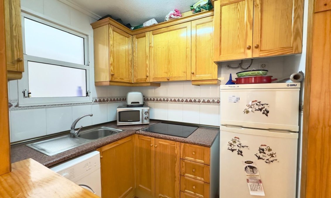 Revânzare - Apartament -
Torrevieja - Centro