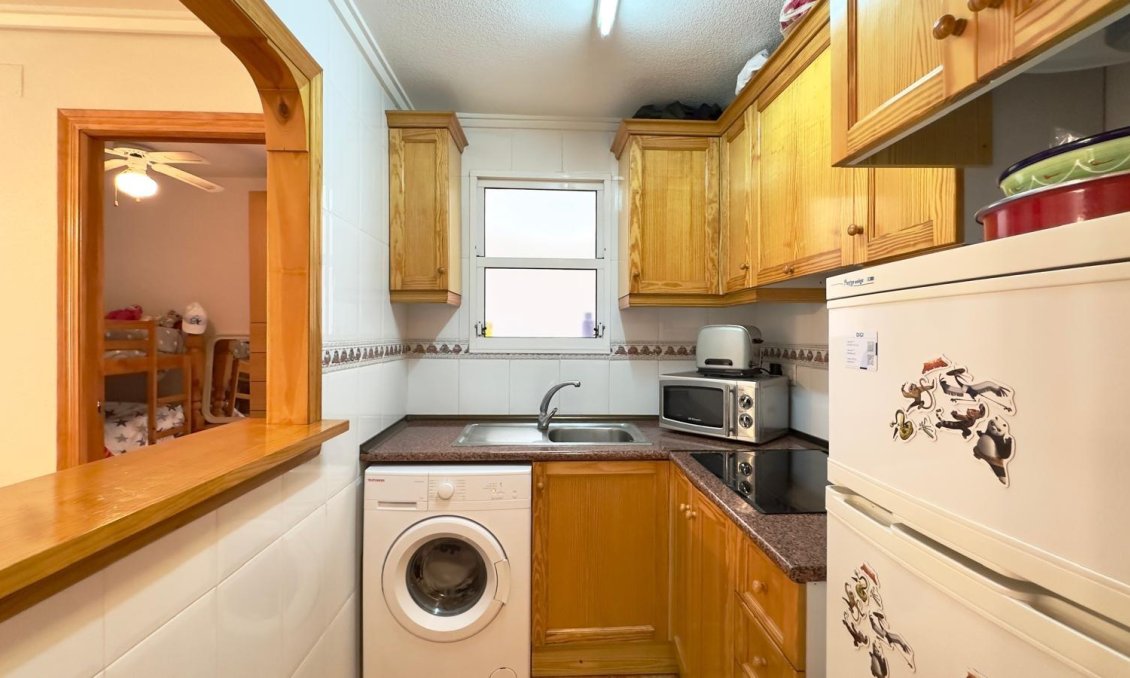 Revânzare - Apartament -
Torrevieja - Centro