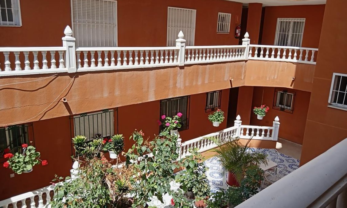 Resale - Apartment -
Torrevieja - El Molino
