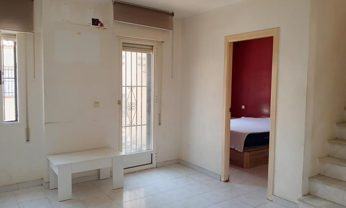 Resale - Duplex -
Torrevieja - Carrefour