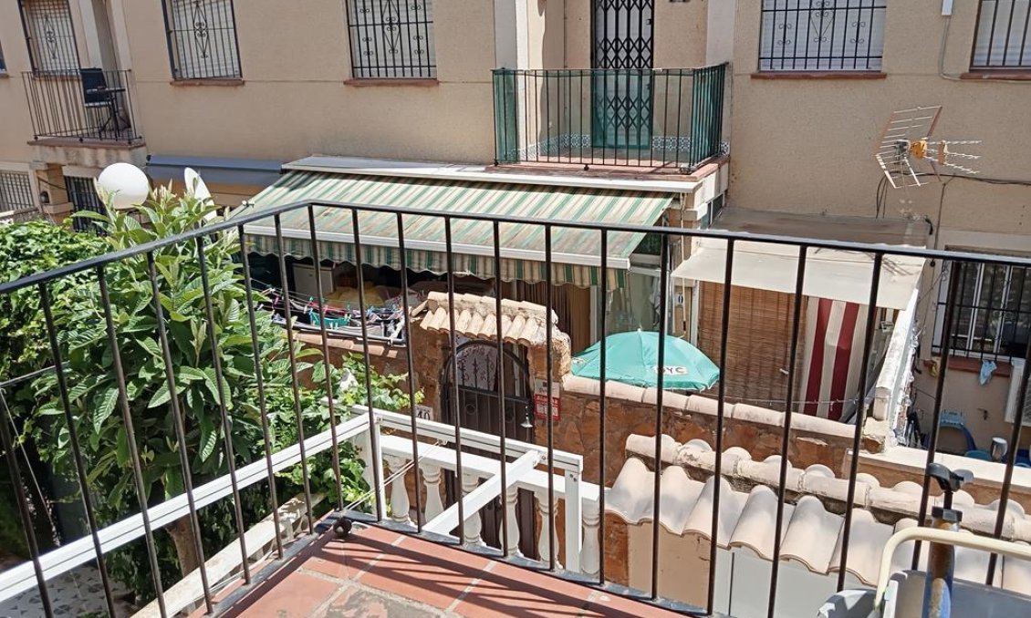 Resale - Duplex -
Torrevieja - Carrefour