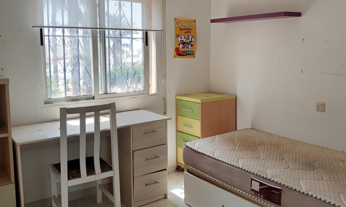 Resale - Duplex -
Torrevieja - Carrefour