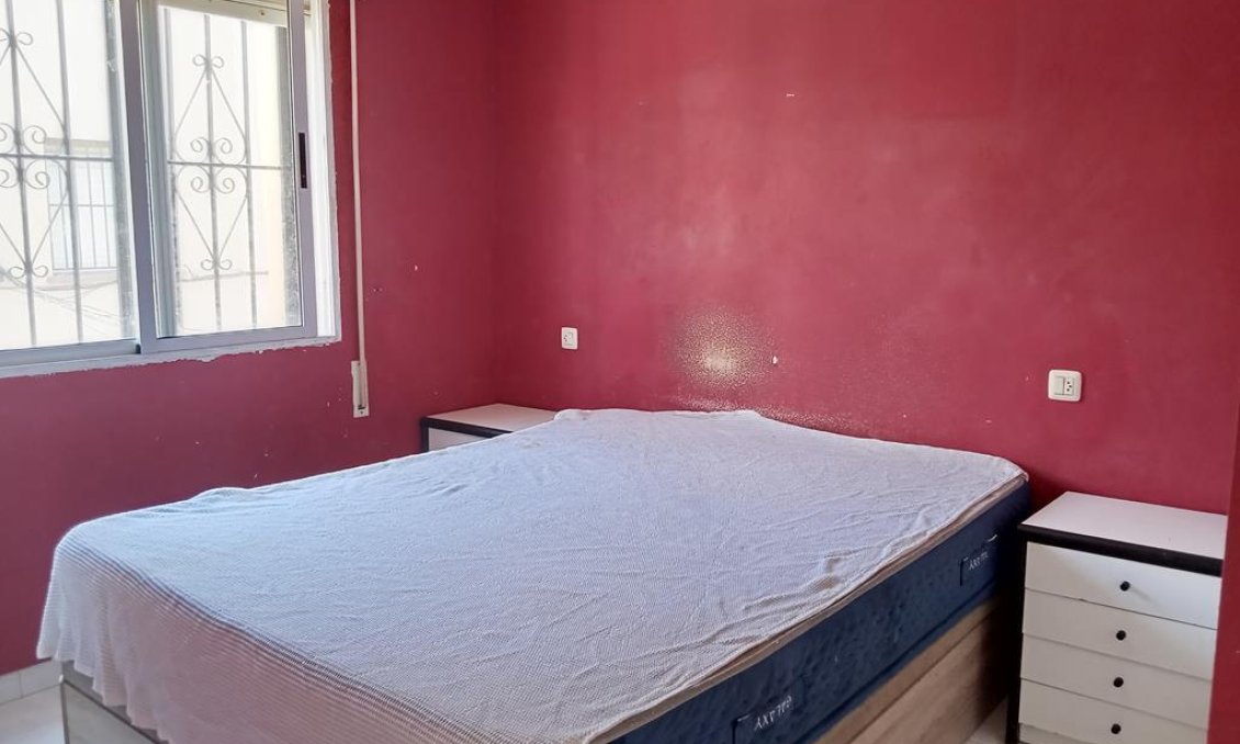Resale - Duplex -
Torrevieja - Carrefour