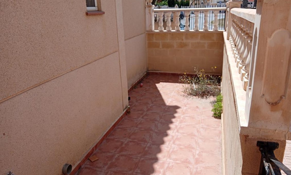 Resale - Duplex -
Torrevieja - Carrefour