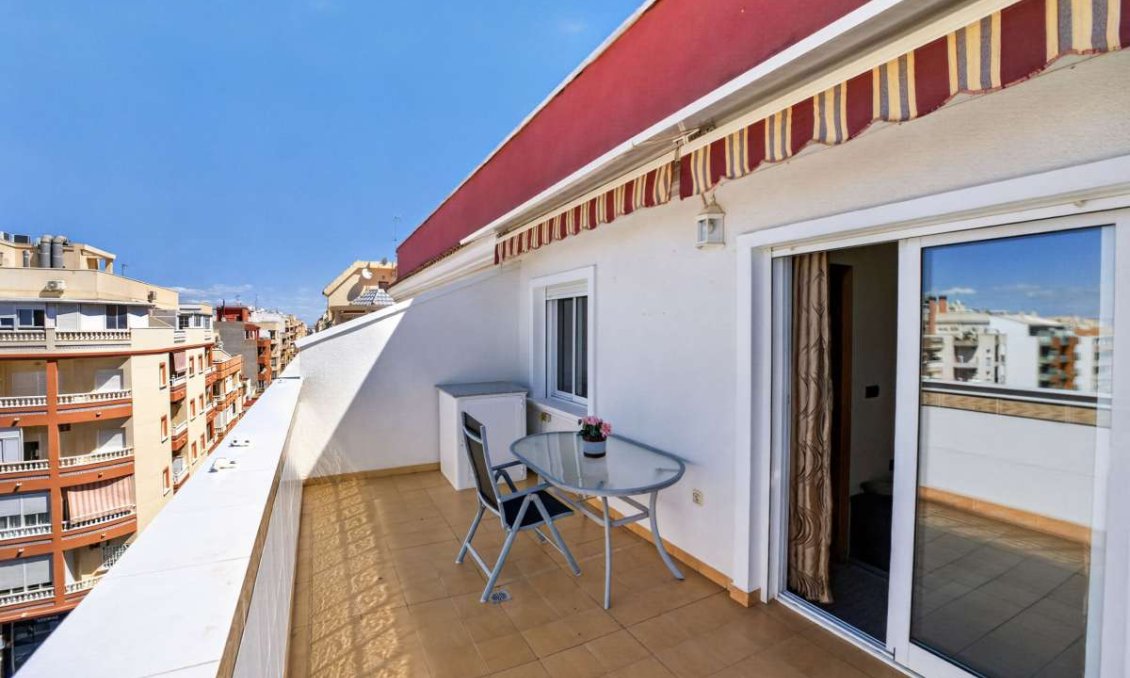 Resale - Apartment -
Torrevieja - Costa Blanca