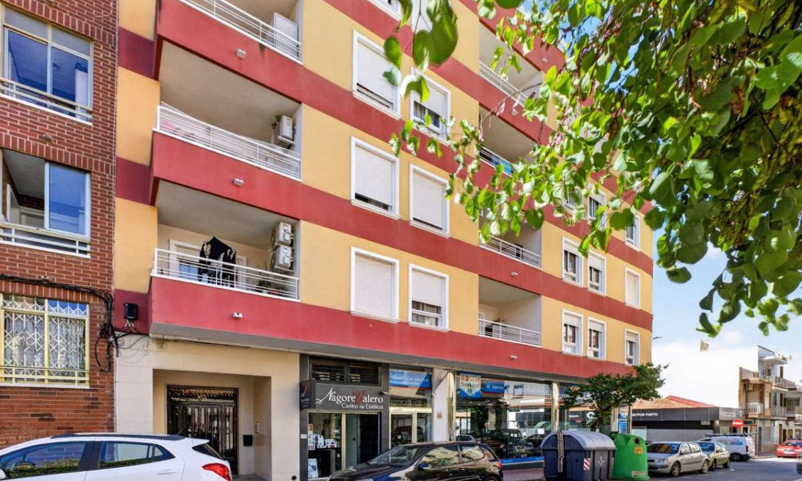 Resale - Apartment -
Torrevieja - Costa Blanca
