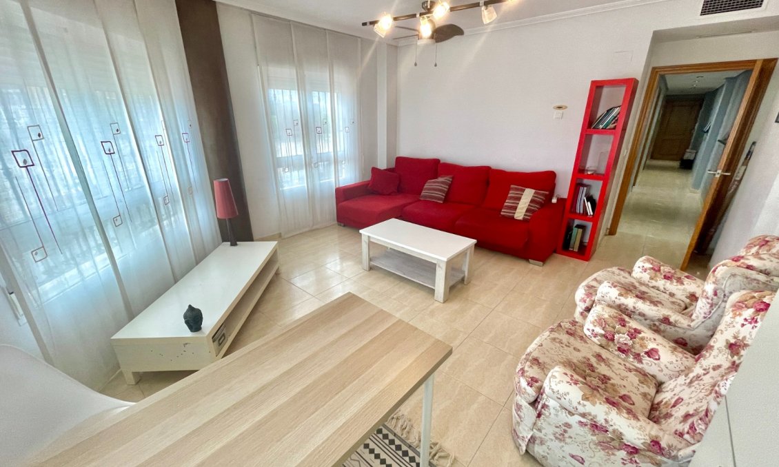 Resale - Apartment -
Almoradí - Inland