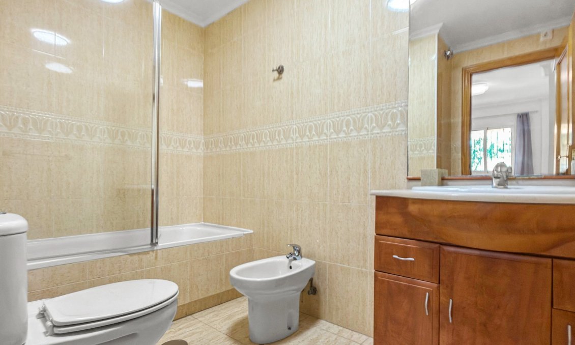 Resale - Apartment -
Orihuela Costa - Costa Blanca