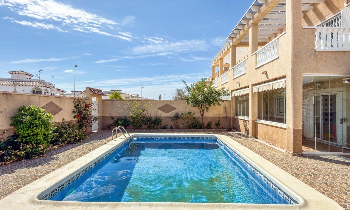 Resale - Apartment -
Orihuela Costa - Costa Blanca