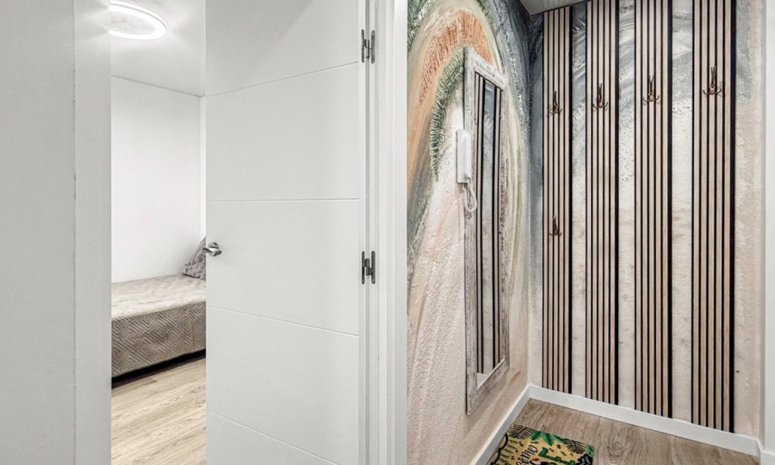 Resale - Apartment -
Torrevieja - Costa Blanca