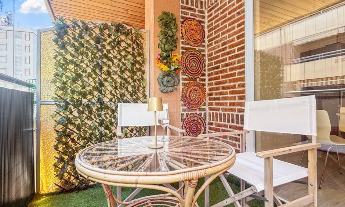 Resale - Apartment -
Torrevieja - Costa Blanca