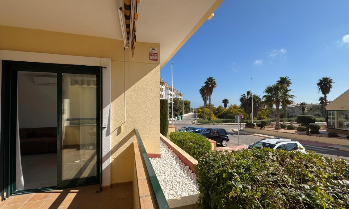 Resale - Apartment -
Orihuela Costa - Villamartín-las Filipinas