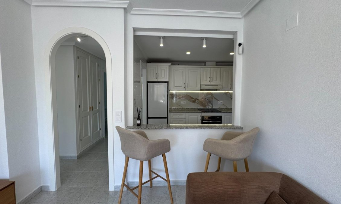 Resale - Apartment -
Orihuela Costa - Villamartín-las Filipinas