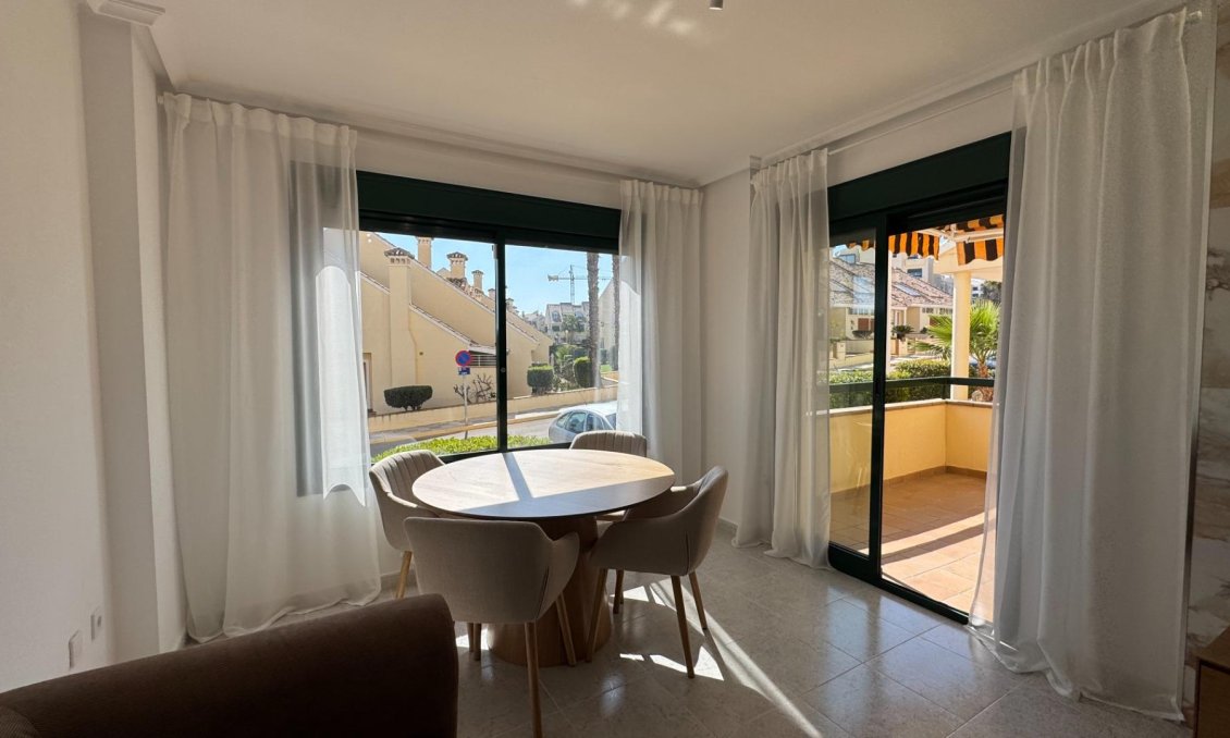 Resale - Apartment -
Orihuela Costa - Villamartín-las Filipinas