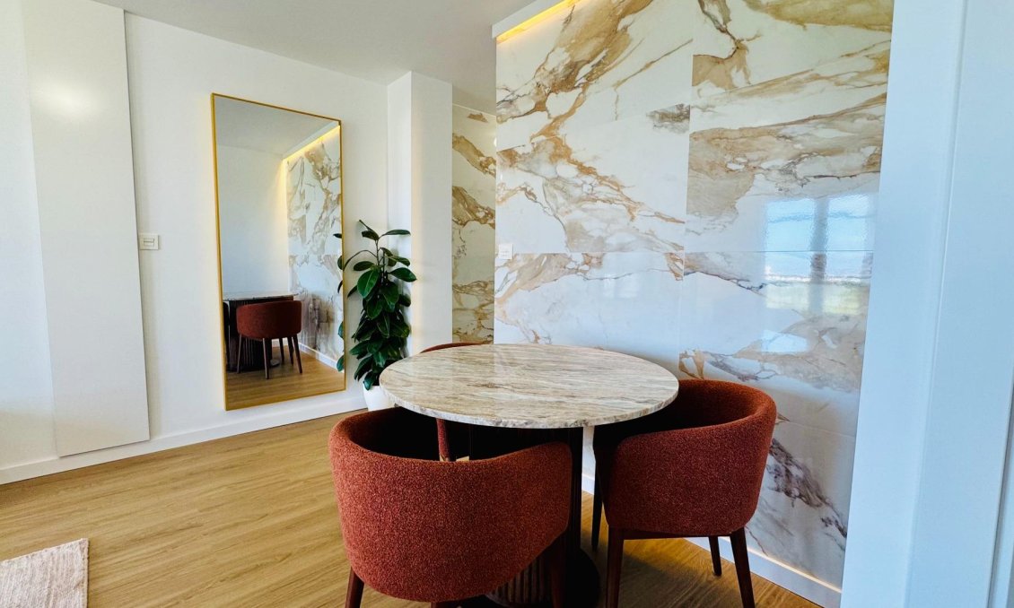 Resale - Penthouse -
Torrevieja - Punta Prima