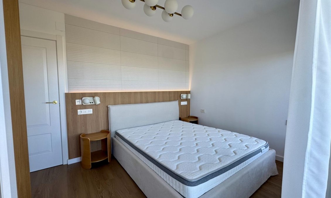 Resale - Penthouse -
Torrevieja - Punta Prima