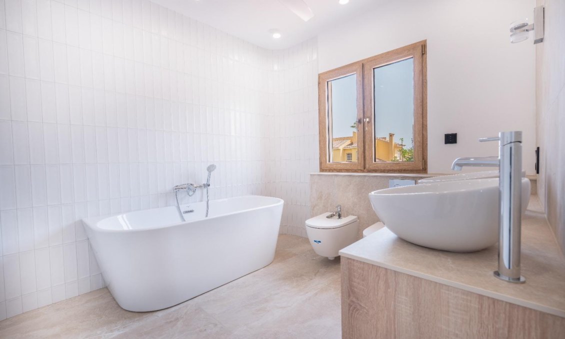Resale - Villa -
Orihuela Costa - Cabo Roig