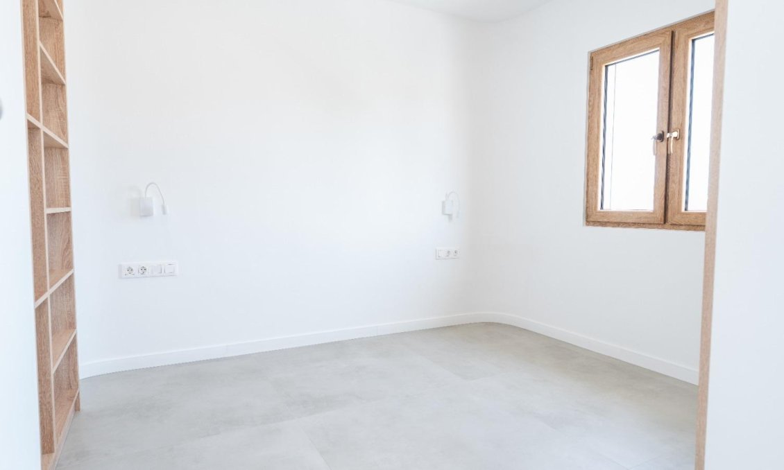 Resale - Villa -
Orihuela Costa - Cabo Roig