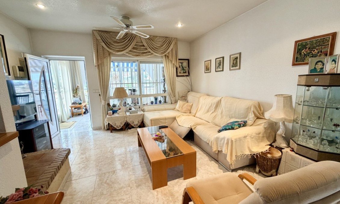 Resale - Villa -
Ciudad Quesada - Costa Blanca