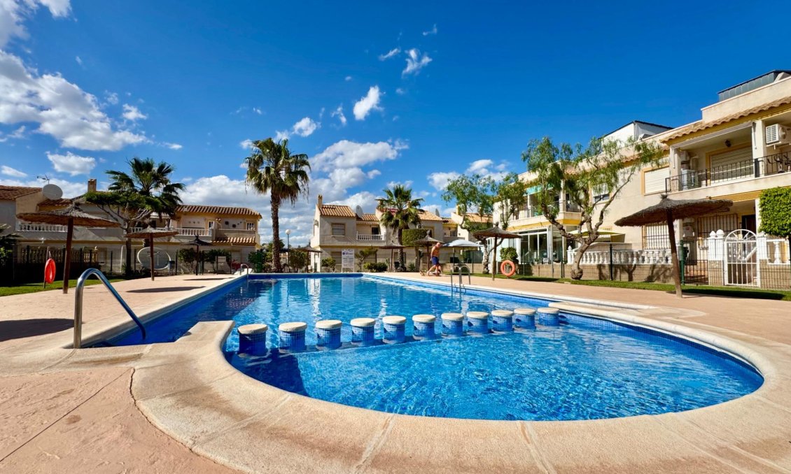 Resale - Townhouse -
Orihuela Costa - Las Filipinas