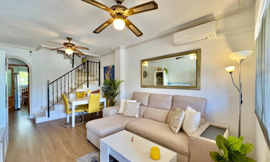 Resale - Townhouse -
Orihuela Costa - Las Filipinas