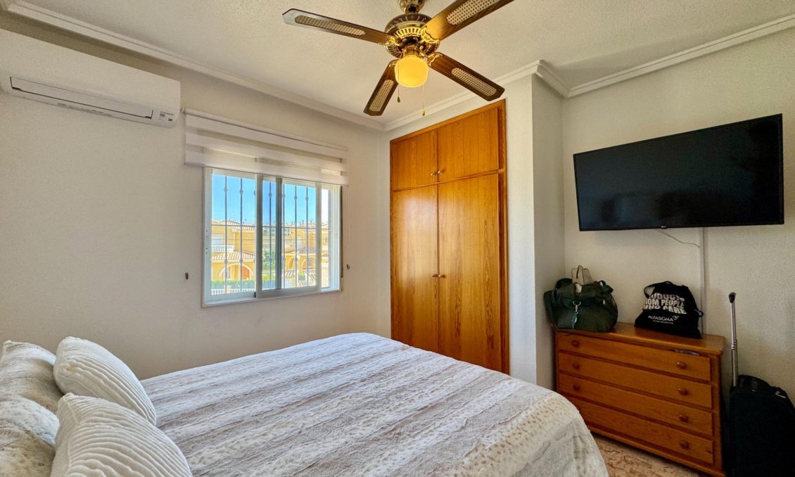 Resale - Townhouse -
Orihuela Costa - Las Filipinas