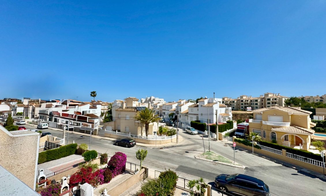 Resale - Townhouse -
Orihuela Costa - Las Filipinas
