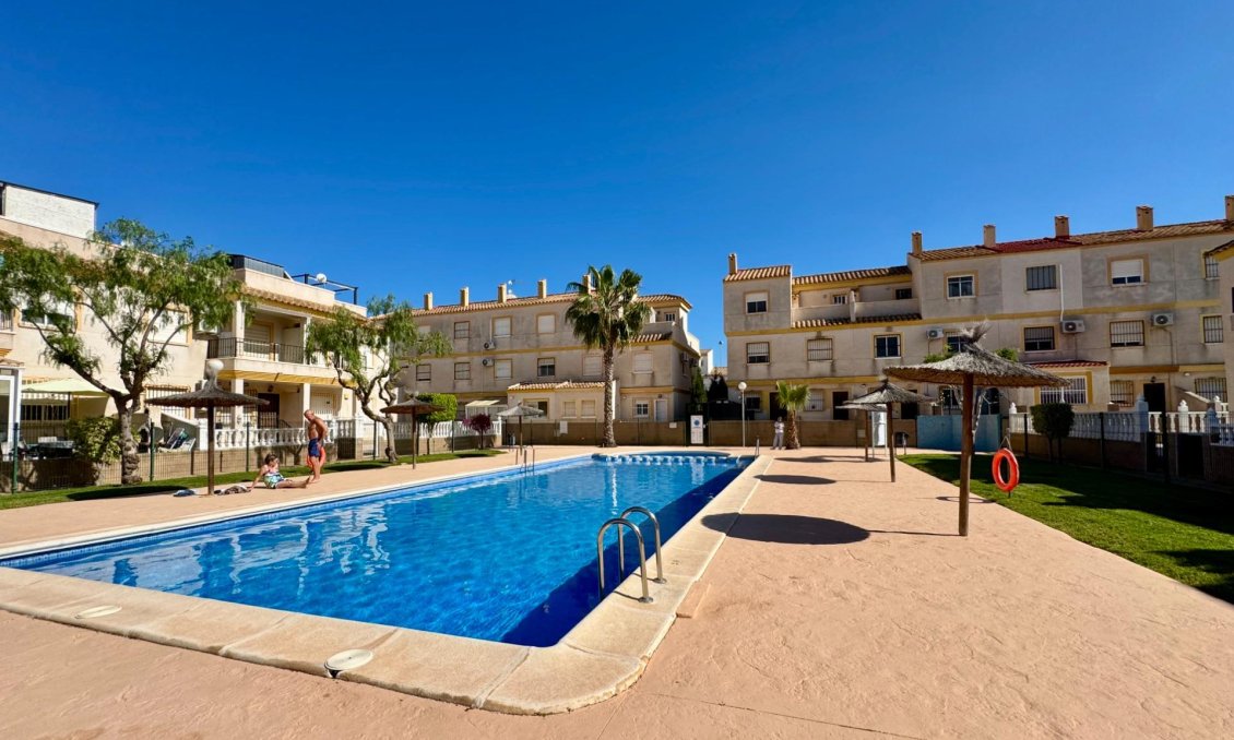 Resale - Townhouse -
Orihuela Costa - Las Filipinas