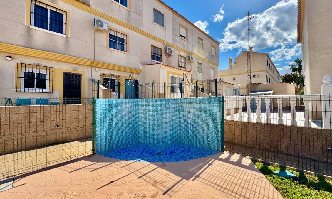 Resale - Townhouse -
Orihuela Costa - Las Filipinas