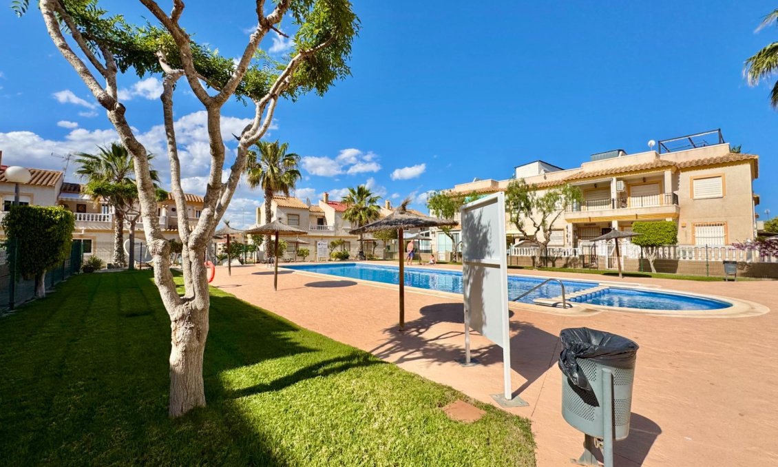 Resale - Townhouse -
Orihuela Costa - Las Filipinas