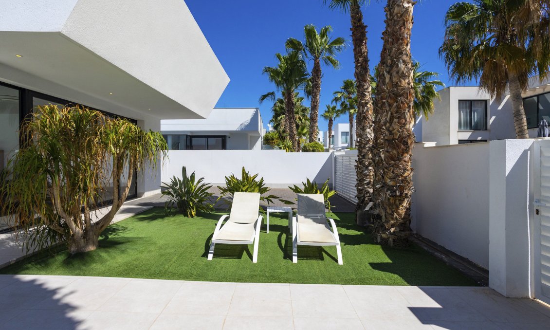 Resale - Villa -
Ciudad Quesada - Costa Blanca