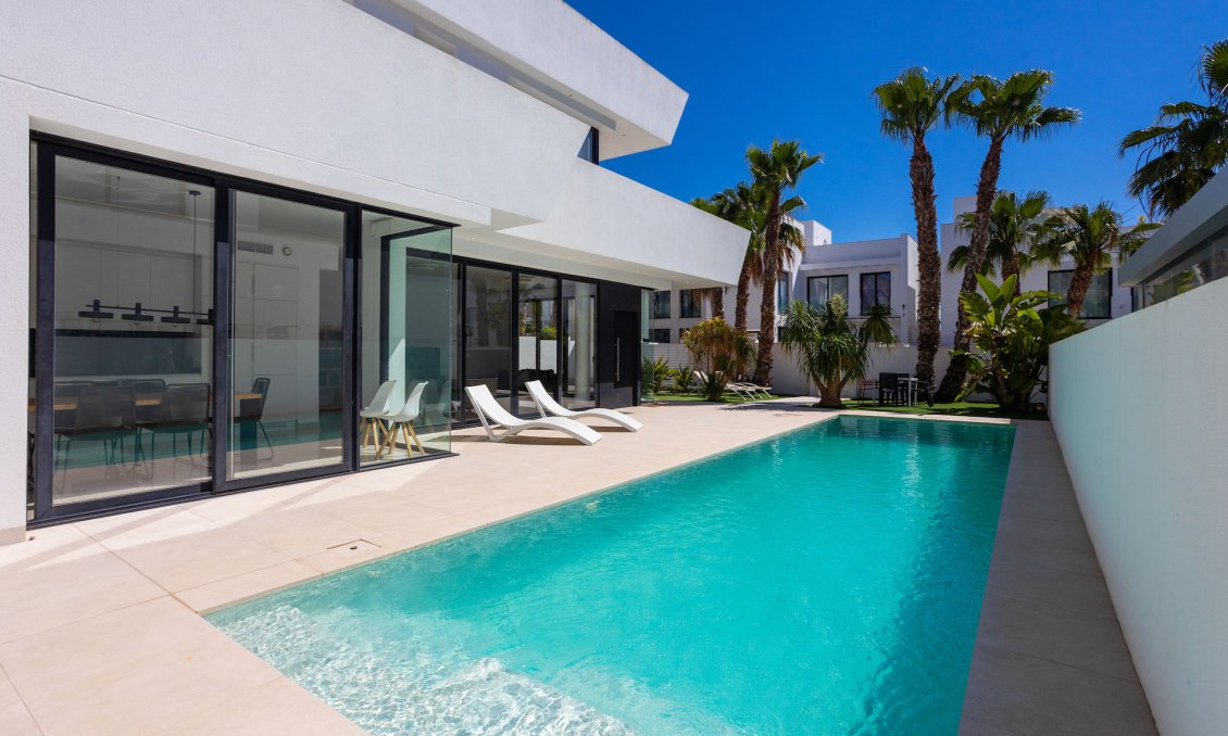 Resale - Villa -
Ciudad Quesada - Costa Blanca