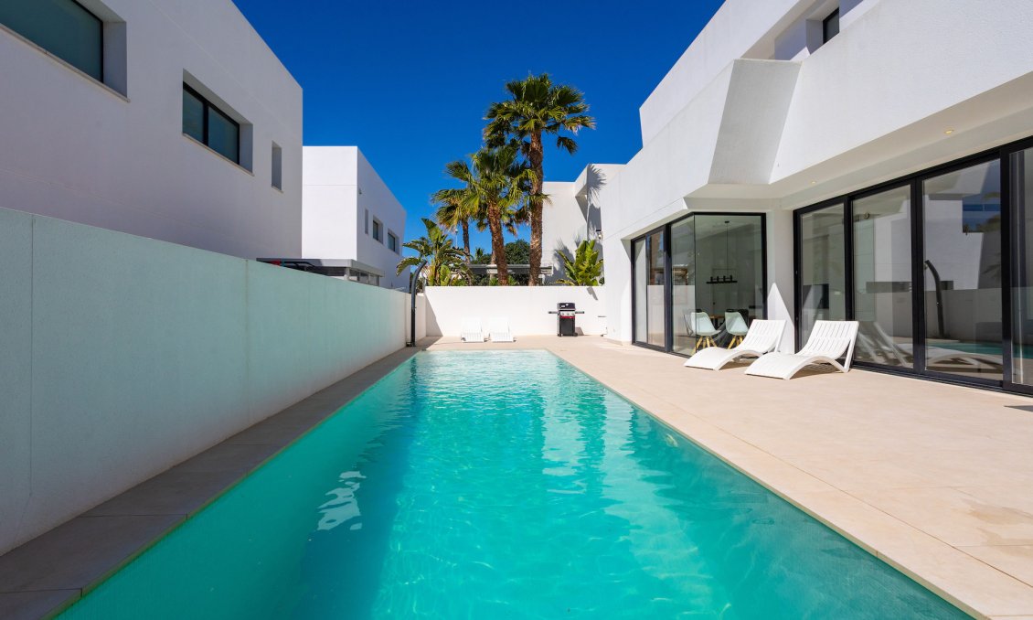 Resale - Villa -
Ciudad Quesada - Costa Blanca