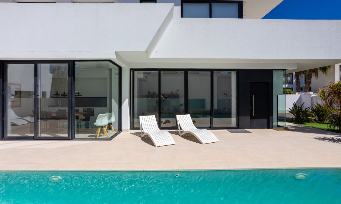 Resale - Villa -
Ciudad Quesada - Costa Blanca