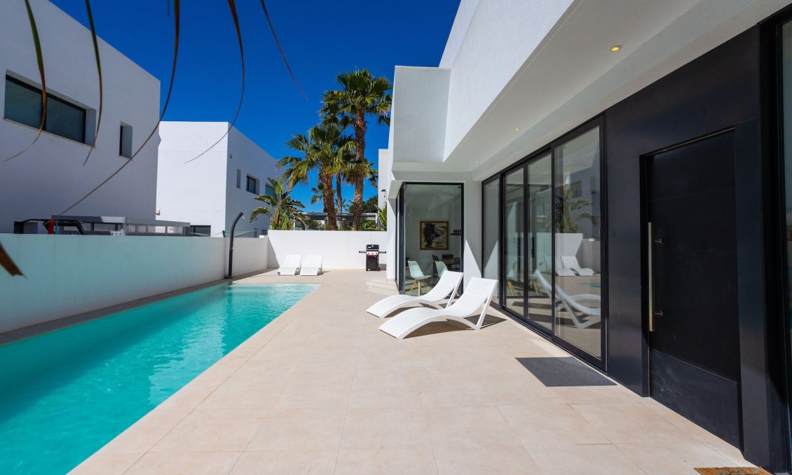 Resale - Villa -
Ciudad Quesada - Costa Blanca