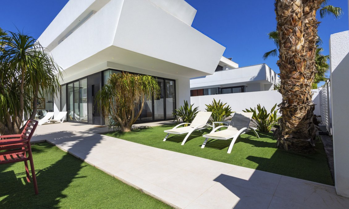 Resale - Villa -
Ciudad Quesada - Costa Blanca