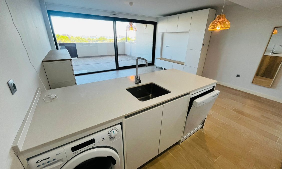 Resale - Apartment -
Playa Honda - Costa Calida