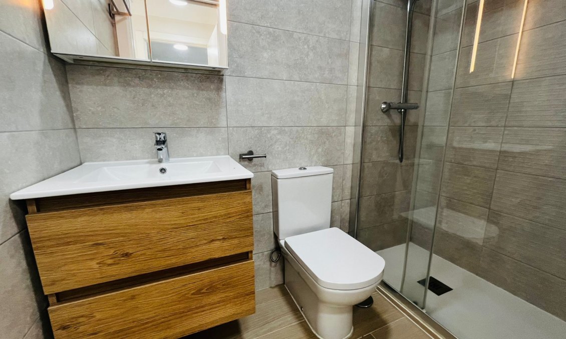 Resale - Apartment -
Playa Honda - Costa Calida