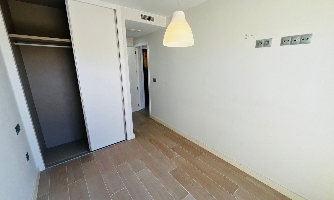 Resale - Apartment -
Playa Honda - Costa Calida