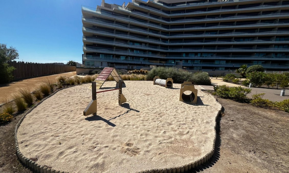 Resale - Apartment -
Playa Honda - Costa Calida