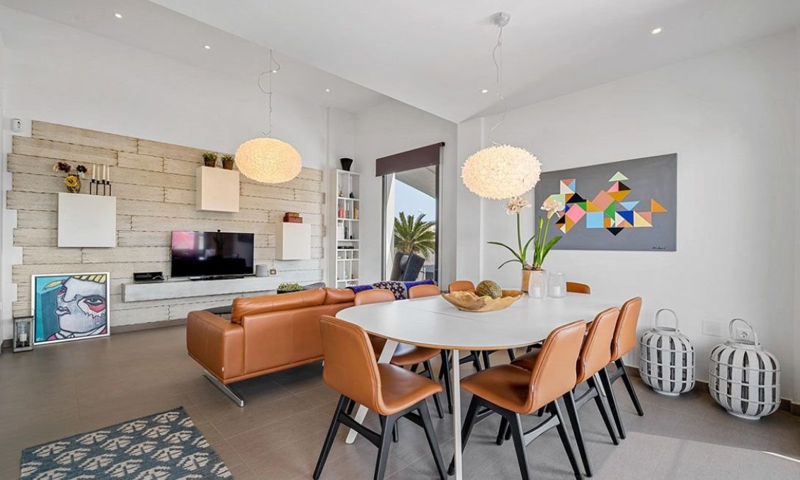 Resale - Villa -
Ciudad Quesada - Costa Blanca