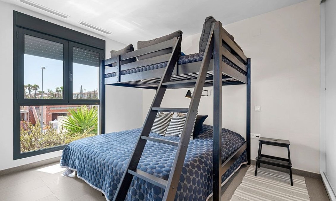 Resale - Villa -
Ciudad Quesada - Costa Blanca