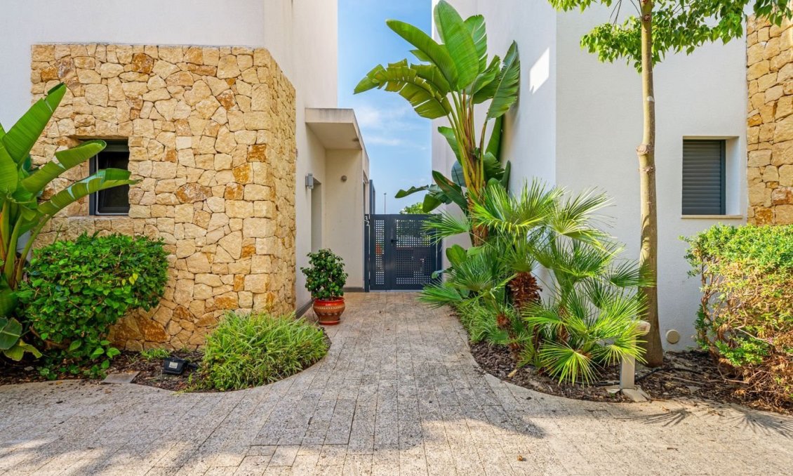 Resale - Villa -
Ciudad Quesada - Costa Blanca