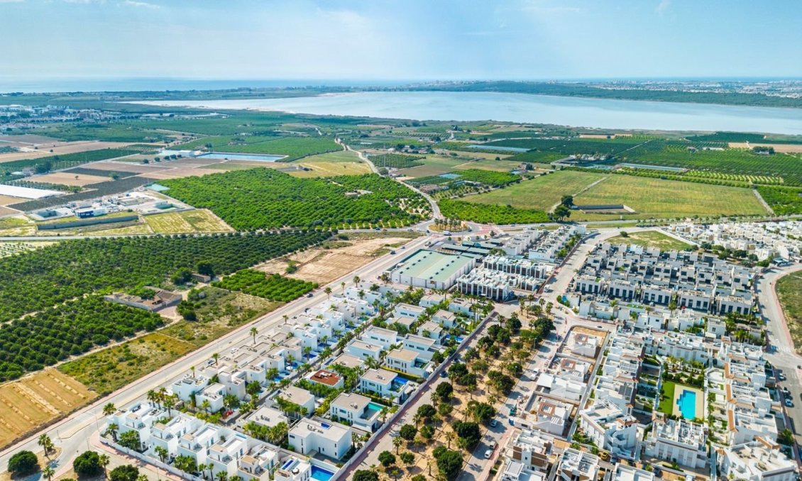 Resale - Villa -
Ciudad Quesada - Costa Blanca