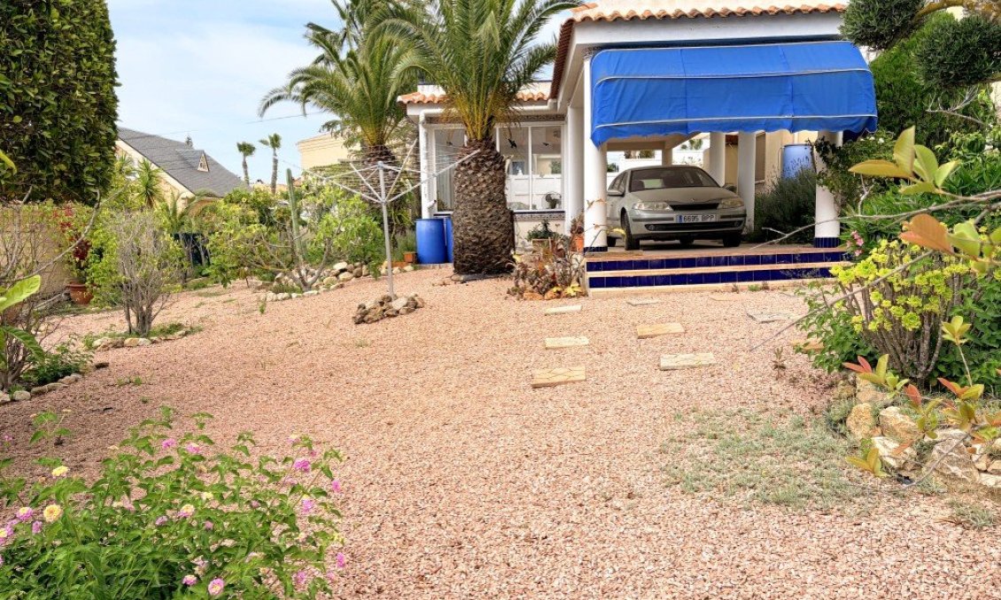 Resale - Villa -
Ciudad Quesada - Costa Blanca