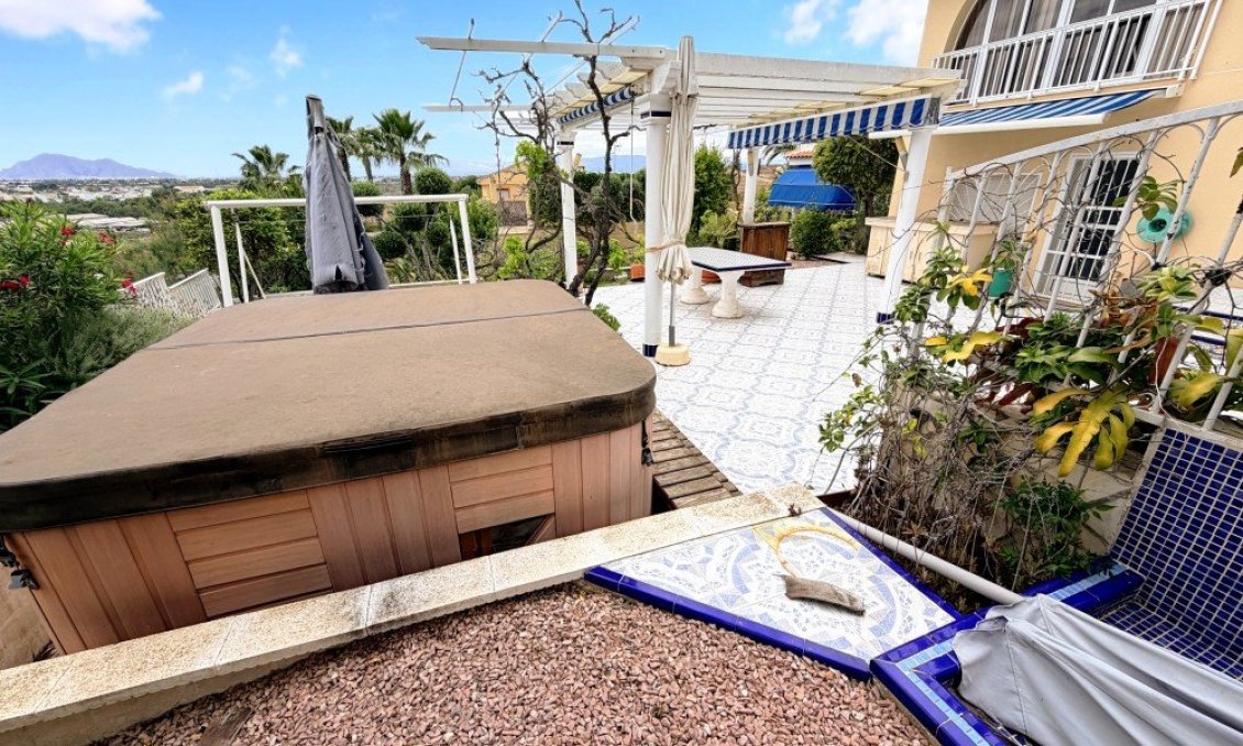 Resale - Villa -
Ciudad Quesada - Costa Blanca