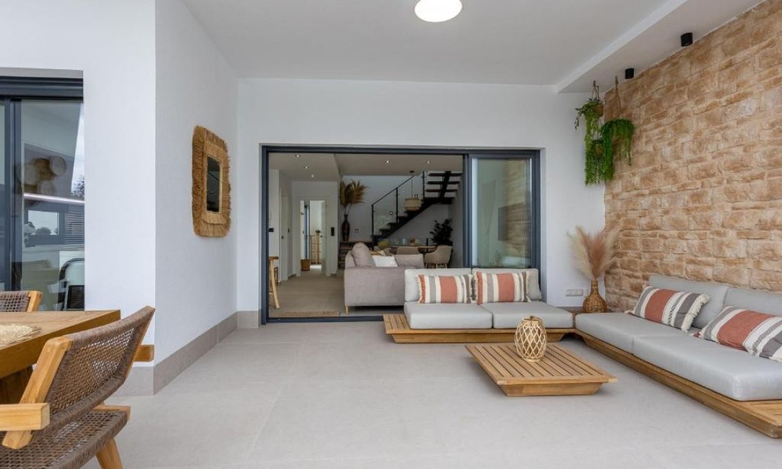 Resale - Villa -
Dolores - Costa Blanca