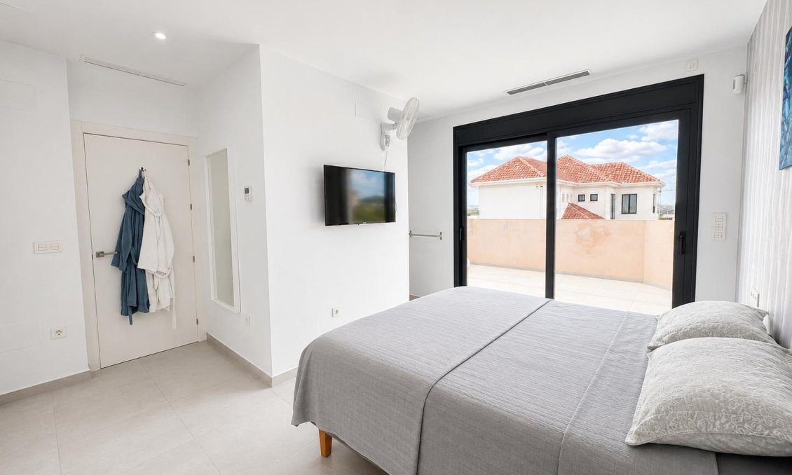 Wiederverkauf - Villa -
Benijofar - Costa Blanca