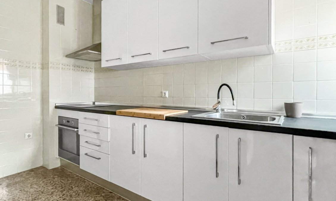 Resale - Apartment -
Guardamar del Segura - Costa Blanca