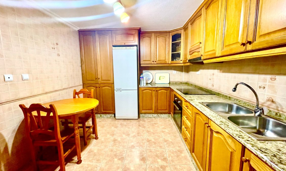 Revânzare - Vilă -
Almoradí - Inland